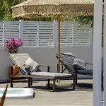 Paxos Luxury Living Junior Apartamento