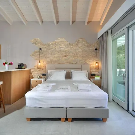 Paxos Luxury Living Junior Apartment